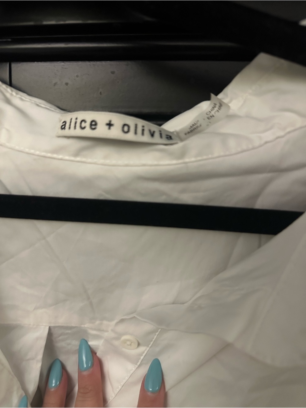 Alice + Olivia White Button-Down Shirt with Heart Cutouts - Picture 6 of 7